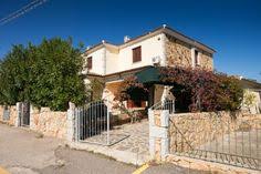 Le nostre migliori opportunità per una rendita futura. 24 Ottime Idee Su Case In Vendita A San Teodoro Sardegna Houses For Sale In San Teodoro Sardinia Case In Vendita Sardegna Appartamenti