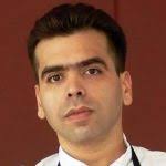 את רזי המטבח המרוקאי למד בגיל תשע מסבתו עזיזה, ילידת קזבלנקה, שהתגוררה בקטמונים. Tnzkxrm1lewkem