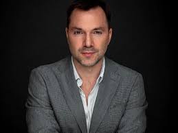 Алексей николаевич арестович родился 3 августа 1975 года в городе. Ermak Naznachil Arestovicha Svoim Sovetnikom Gordon