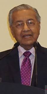 Mahathir calonkan Ketua Partai Warisan Sabah sebagai perdana menteri