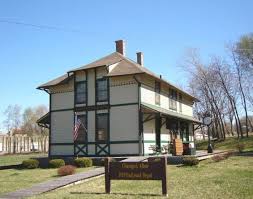 This Missouri Town Is One Of The Most Important Places In American History Missouri Town Missouri Alton