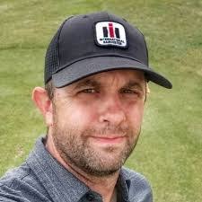 Erin Osler's Instagram, Twitter & Facebook