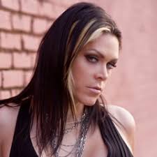 Stream tamdoll music