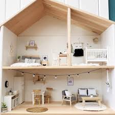 Cute Modern Dollhouse By Pretty Little Minis Most Pieces Available In Our Shop Www Pretty Modern Dollhouse Furniture Diy Dollhouse Furniture Doll House Plans