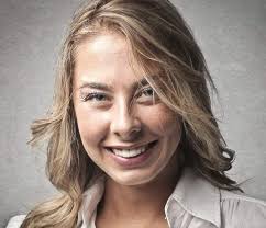 Pearl Christensen's Instagram, Twitter & Facebook