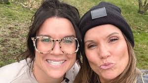 Inside HGTV Stars Lyndsay Lamb & Leslie Davis' Marriages