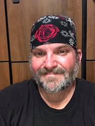 I was diagnosed at age 3 in 1976, way before all what they know about NF. I  have had my share of NF issues 1981