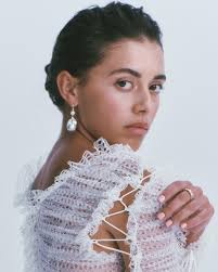 janlogan_ ✨ Photography: @jamestolic Hair: @badisonv MU: @isabellaschimid  Nails: @yukamatsui_makeup Styling: @nichhiawippell Creative Director:  @tr_and_p