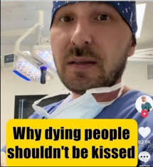 A doctor has issued a warning as to why dead loved ones should not be  kissed 😲😲 The hazards that people face if they do this. Check the  comments below👇👇