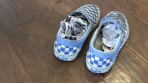 How to get rid of bad smell in house. Remove Bad Smells From Shoes And More With Newspaper Youtube