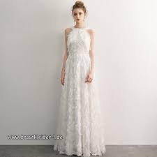 Bei der vielzahl der hochzeitskleider, den verschiedenen schnitten, farbtönen und farbnuancen. Rundhals Standesamt Kleid Mit Federn Mit Spitze In Weiss Lang Rundhals Standesamt Kl Kleid Hochzeit Lange Kleider Hochzeitsgast Elegante Brautjungfernkleider