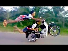 Sudah kah gambar di atas membuat kamu ngakak? Kumpulan Video Lucu Banget Bikin Ketawa Ngakak Gokil Kocak Youtube Funny Gif New Funny Videos Epic Fails Funny