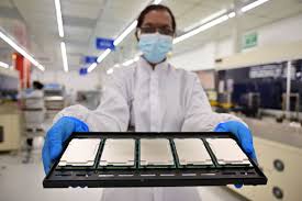 Do you work for intel? Intel Launches 3rd Gen Intel Xeon Scalable Processors Highways Today