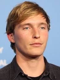 Sean Keenan (I) (18 de Janeiro de 1993)