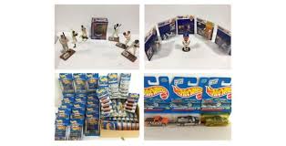 ENDED* Sports Memorabilia/Hot Wheels Auction
