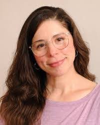 Emily Fenner's Instagram, Twitter & Facebook