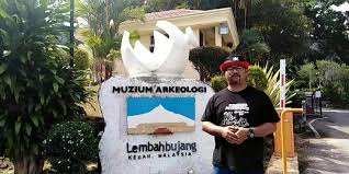 Muzium arkeologi lembah bujang ini terletak di atas bukit batu pahat, merbok dan sekitar 23km dari bandar sungai petani. Jom Pakat Mai Muzium Arkeologi Jabatan Muzium Malaysia