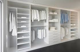Begehbarer Kleiderschrank Alpnach Norm Ikea Ankleide Begehbarer Kleiderschrank Kleiderschrank Schiebeturen