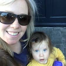 April Walsh (@aprilbreatnach)