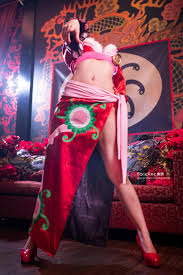 One piece Boa Hancock cosplay by HaneAme : rOnePiece