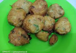 Berikut ini tutorial step by step yang bisa dipraktikkan. Cara Membuat Perkedel Kentang Ayam Anti Gagal