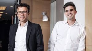 Molnar went on to later launch iceonline, which became the most successful jewellery business on ebay in australia. Dw78bbzzl98tpm