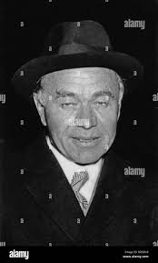 Max maxwell hi-res stock photography and images