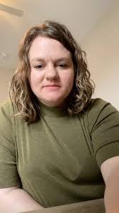 Kim Buczek's Instagram, Twitter & Facebook