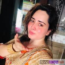 My all shows songs will be upload. Nadia Gul Biography Wiki Age Family Husband Details