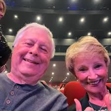 The Phillies tie up the game with a big hit from Otto Kemp. The Phillies  ended their 0 for 26 with runners in scoring position. ￼