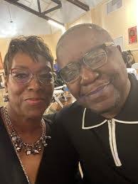 Lashunda Jones's Instagram, Twitter & Facebook