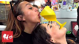 THE NEW 2 GIRLS 1 CUP | RT Inbox - YouTube