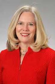 Elizabeth Kellar's Instagram, Twitter & Facebook