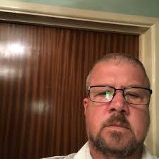 Neil Griggs's Instagram, Twitter & Facebook