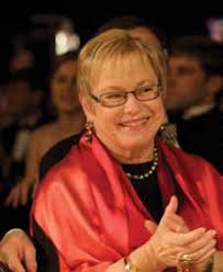 GIVING LIGHT, GIVING HOPE.