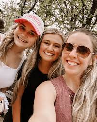 🎢☀️Our first trip of the season to @sdcattractions ended up being a  beautiful day spent with a couple of my bros and their fams! Highly  recommend checking out this theme park nestled