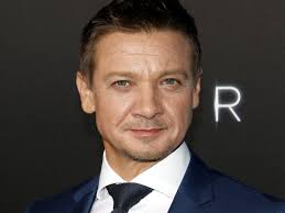 What religion is Jeremy Renner?