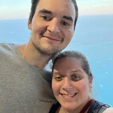 Jillian Gold and Tommy Noel's Wedding Website