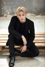 By whistle, may 20, 2016 in celebrity photos & videos. Mark Lee Photoshoot For Bazaar Selebritas Nct Taeyong