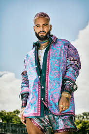 VERSACE on Twitter: "#Maluma wears printed looks from the #VersaceSS20  Collection in #VersaceEditorials for @BritishGQ. Photography: Danielle  Levitt Styled by Luke Jefferson Day https://t.co/sPWzLpkBH7  https://t.co/tR7zcaZXGE" / Twitter