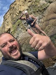 JULY 29 SWIM RESULTS 🛥️🛥️🏊‍♀️🏊‍♂️🇬🇧🇫🇷 ✓ 4P relay team The Sea Suite  🇬🇧 11h33mns with Viking Princess II landed at Cap Gris-Nez ✓ 6P relay  team Indo Bangla 🇮🇳 12h10mns with Sea