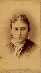 Fanny Shaw's Instagram, Twitter & Facebook