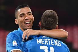 Ormai sembra tutto fatto per calleri, la conferma arriva anche dal padre del giocatore. La Follia Della Nazionale Italiana Allan Scartato Mancini Rinuncia Ad Un Centrocampista Incredibile Ed Il Calciatore Lancia Frecciate