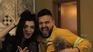 وكان رامز قد كشف في مداخلة هاتفية لبرنامج يحدث في مصر عن أنه كان يتمنى منذ سنوات، أن ينفذ مقلب جديد يواجه فيه ضحاياه، مُشيرًا إلى أنه مع استضافة نجوم كبار سواء على المستوى الفني أو العمري، كان يدفعهم ذلك إلى تغيير بعض. Ø§Ù„Ø§Ù‚ØªØ±Ø§Ø¨ Ù…Ù† Ø§Ù†ØªÙ‡Ø§Ø¡ ØªØµÙˆÙŠØ± ÙÙŠÙ„Ù… Ø±Ø§Ù…Ø² Ø¬Ù„Ø§Ù„ Ø§Ù„Ø¬Ø¯ÙŠØ¯ Ù‡ÙŠÙƒÙ„ Ø¹Ø¸Ù…ÙŠ ÙÙ† Ø¬Ø±ÙŠØ¯Ø© Ø§Ù„Ø²Ù…Ø§Ù†