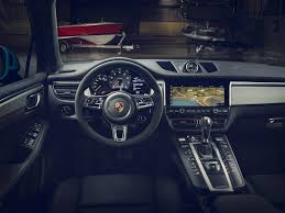 Detailed features and specs for the used 2018 porsche macan including fuel economy, transmission, warranty, engine type, cylinders, drivetrain and more. Porsche Macan Technical Specifications And Fuel Economy