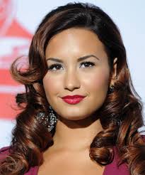 May 20, 2021 · to look more feminine you will want to complete your entire look by styling your hair. Feminine Hairstyles For Long And Short Hair