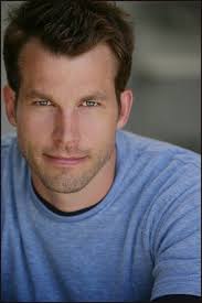 Who is Mark Lutz dating? Mark Lutz girlfriend, wife