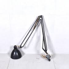 ARNE JACOBSEN, plafón, colgante AJ, chapa lacada en marrón, Louis Poulsen.  Lámparas e Iluminación