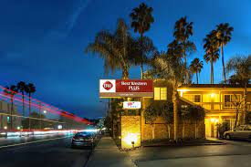 The sherman oaks, los angeles, ca housing market is somewhat competitive, scoring 53 out of 100. Best Western Plus Carriage Inn Sherman Oaks Updated 2021 Prices