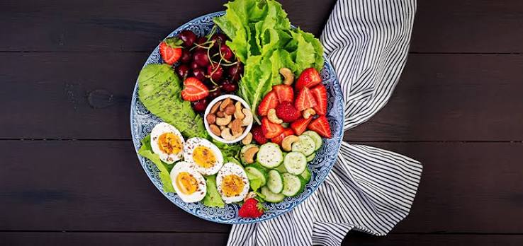 Eat a Balanced and Nutritious Diet